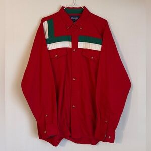 Vintage Y2K 90’s Wrangler Red with Green and White Western